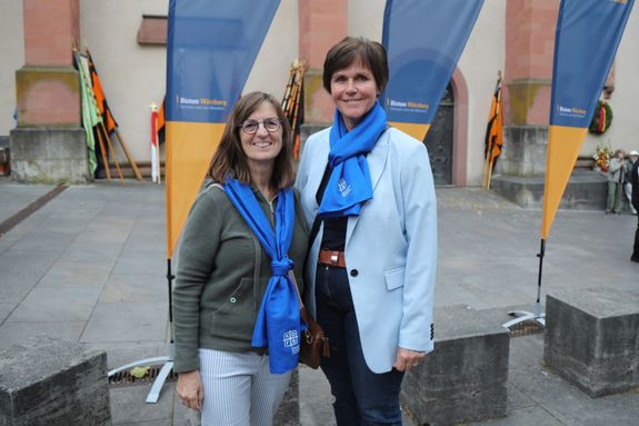 Ulrike Then (links) und Monika Zull vom Vorstand des Katholischen Deutschen Frauenbunds Grafenrheinfeld.