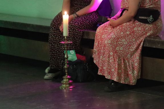 Die "Nacht der Hoffnung" in der Kiliani-Wallfahrtswoche am Samstagabend, 12. Juli, lud zu Stille, Gebet und Besinnung in den Kiliansdom ein. Viele Passanten nutzten das Angebot, das um Mitternacht endete.