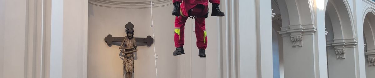 4225/1057 Höhenrettung Würzburg 2025_62955