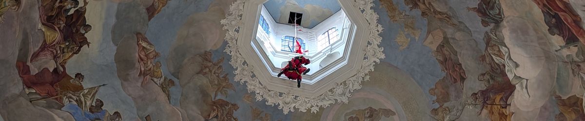 4225/1057 Höhenrettung Würzburg 2025_62957