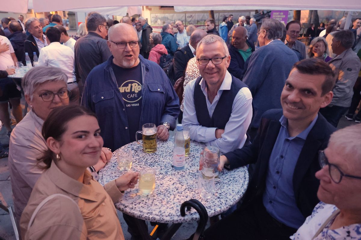 Rund 900 Personen feierten den Kiliani-Pontifikalgottesdienst für Räte und Politiker am Montagabend, 7. Juli, im Kiliansdom mit. Eine Begegnung auf dem Kiliansplatz schloss sich an. 