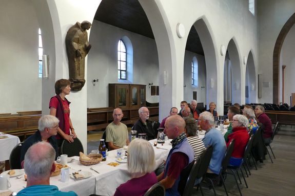 Schon Anfang September machte eine ökologische Kaffee-Fahrradtour halt in Sankt Agatha, um dort ihr Frühstück einzunehmen.
