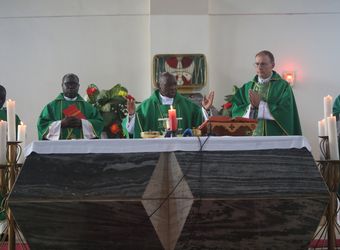 3326/0789 Weihbischof Paul Reder Abschiedsgottesdienst