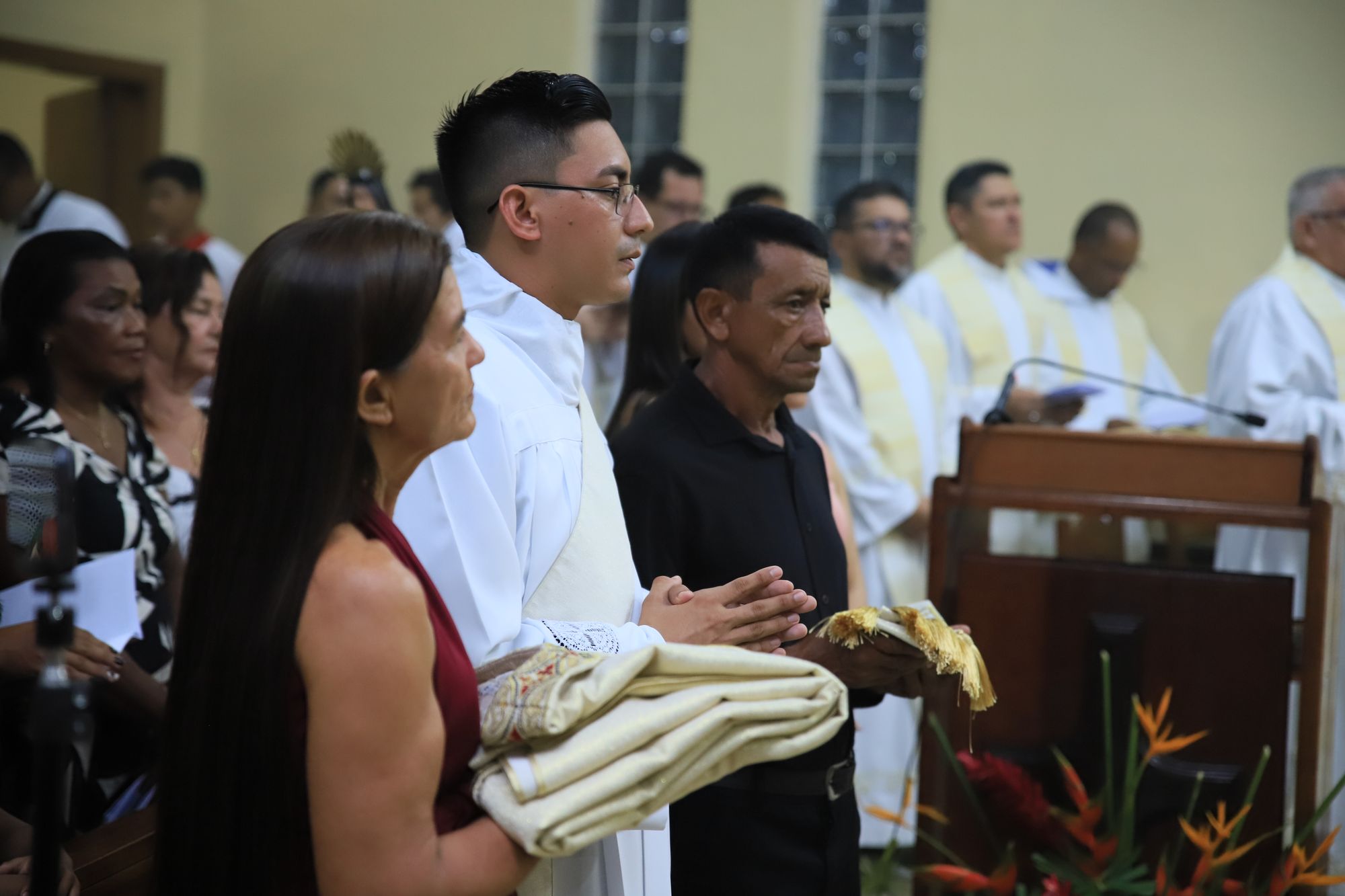 3225/0842 Weihbischof Paul Reder in Brasilien - Priesterweihen_61056