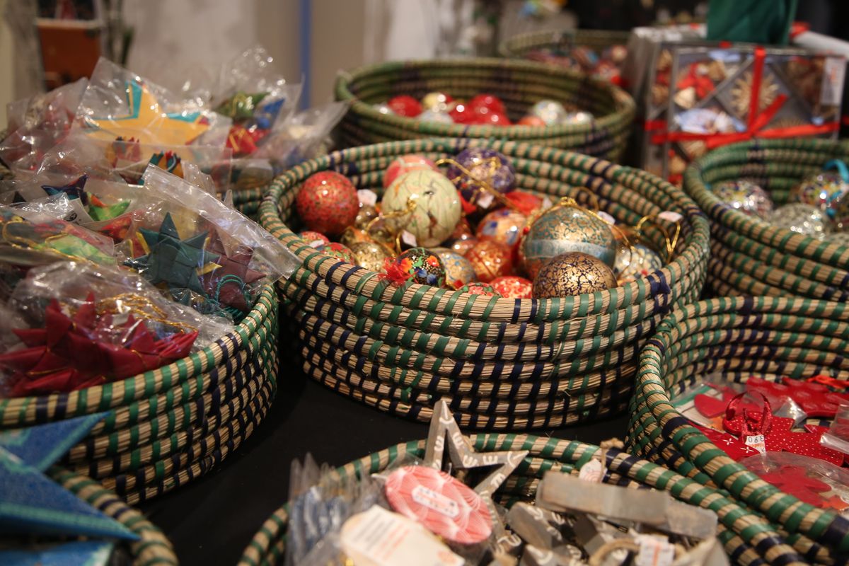 4919/1316 Weihnachtsmarkt im Weltladen_18765