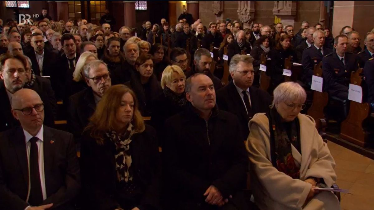 0525/0118 Gedenkfeier AB_55863