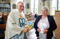 Pastoralreferentin Lucia Lang-Rachor, Leiterin der Abteilung Erwachsenenpastoral, überbrachte Pfarrer Franz Schmitt für die Hauptabteilung Seelsorge Segenswünsche und Dankworte.