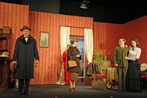 4524/1162 Drei Männer im Schnee _53300