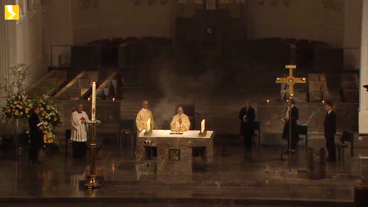 1620/0446 Osternacht_20830