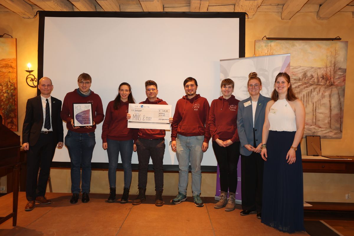 "Minis & more" gewannen die Kategorie "politisch".  "Minis & more" gewannen die Kategorie "politisch".