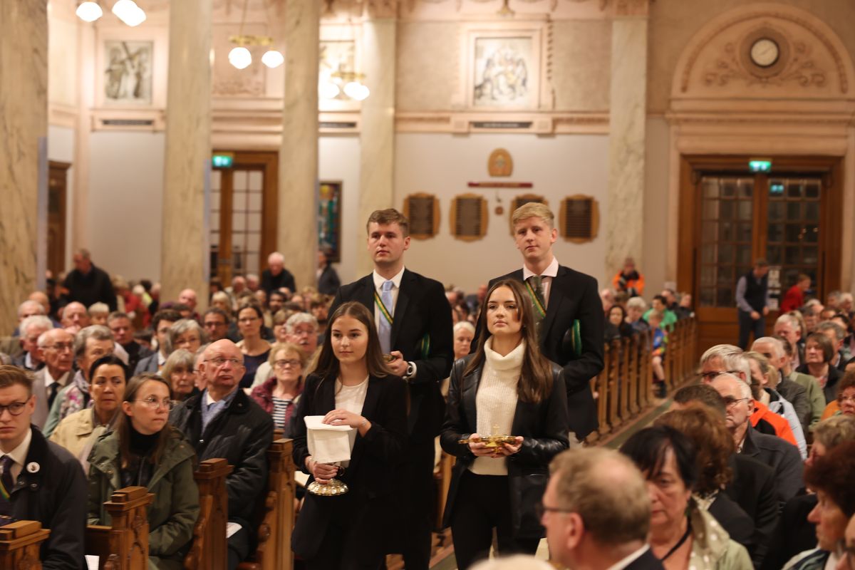 Bischof Martin Hayes, Bischof von Kilmore, feierte am Samstagabend, 5. Oktober, einen Jugendgottesdienst in der Kathedrale von Cavan. 