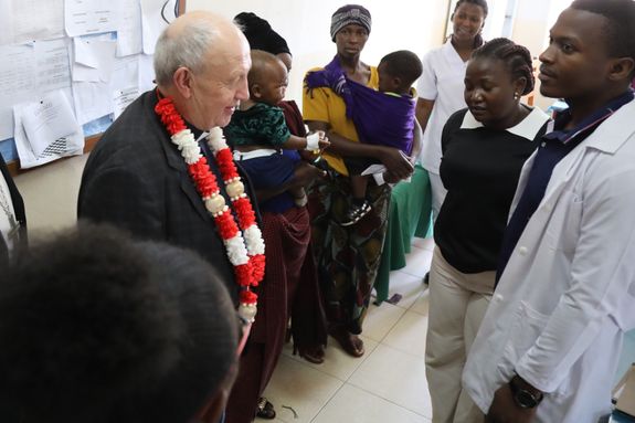 3125/0810 Kinderstation mit Herz im Krankenhaus von Litembo_60750