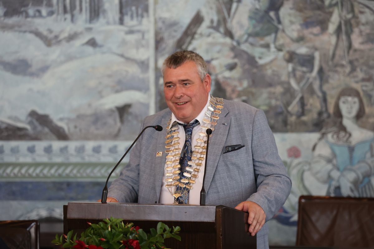 2824/0713 Empfang Rathaus Iren und Schotten_49174