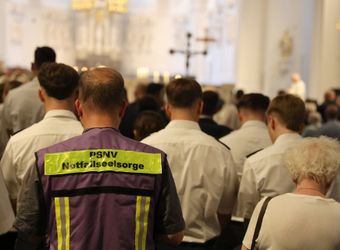 2826/0676 Kiliani-Gottesdienst Einsatzkräfte und Notfallseelsorge