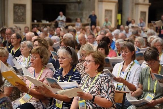 3726/0847 Ankunft Romwallfahrt der Kirchenchöre