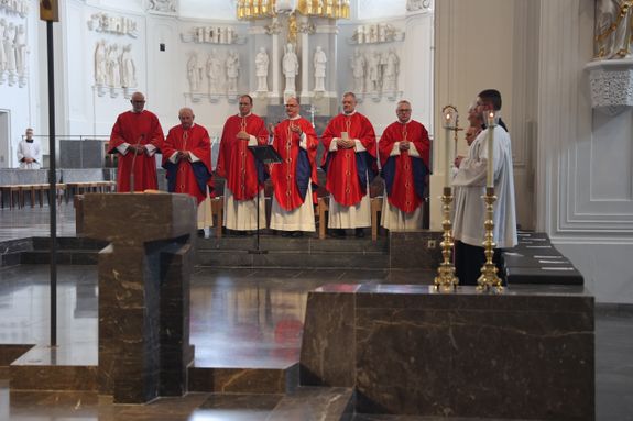 2826/0674 Kiliani-Priester, Diakone, Mitarbeitende