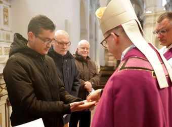 0926/0210 Zulassungsfeier für Taufbewerberinnen und Taufbewerber