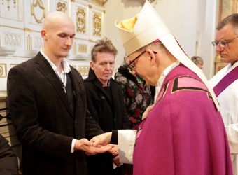 0926/0210 Zulassungsfeier für Taufbewerberinnen und Taufbewerber