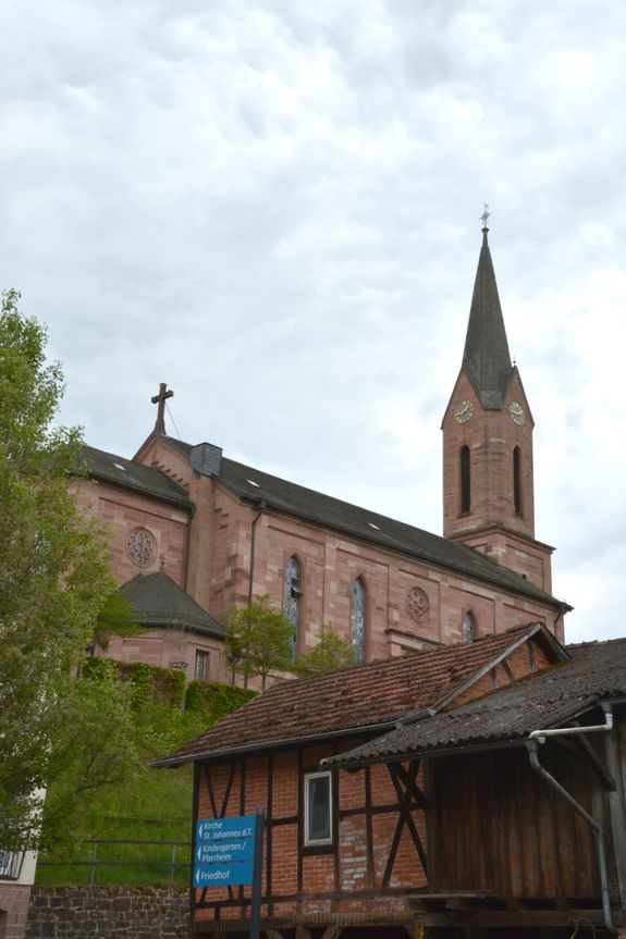 Besinnungsweg "Mehrblick" Fellen: St. Johannes d. Täufer